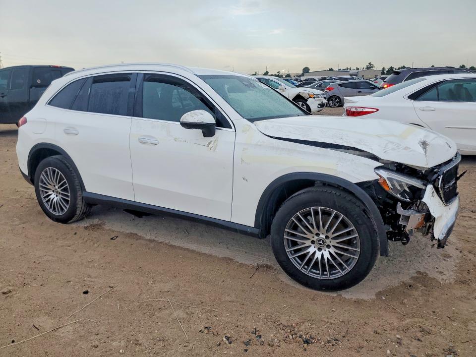 Продаж на аукціоні авто 2026 Mercedes-benz Glc, vin: W1NKM4GBXTU105422, номер лоту: 51527716