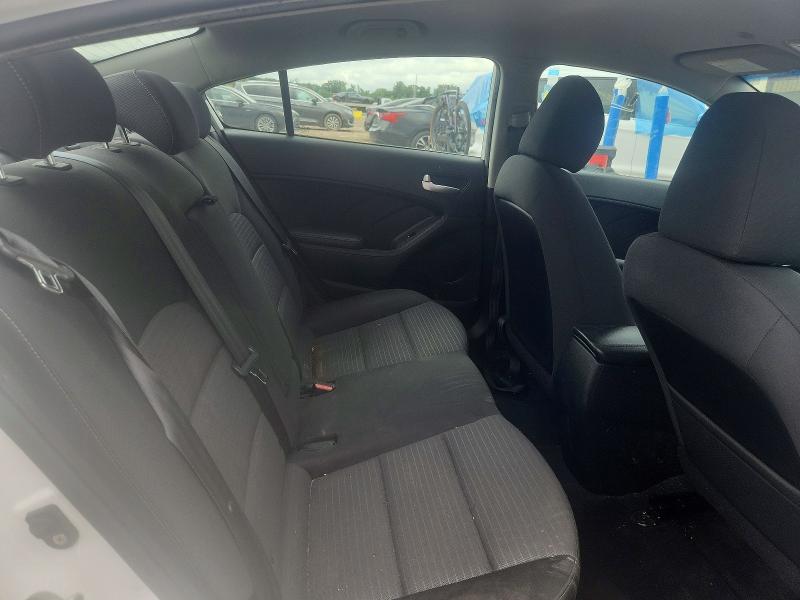59126036 :رقم المزاد ، 3KPFL4A79HE008489 vin ، 2017 Kia Forte مزاد بيع