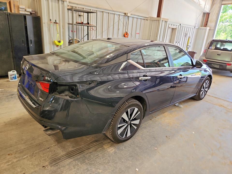 Продаж на аукціоні авто 2022 Nissan Altima, vin: 1N4BL4DW1NN371416, номер лоту: 55949756