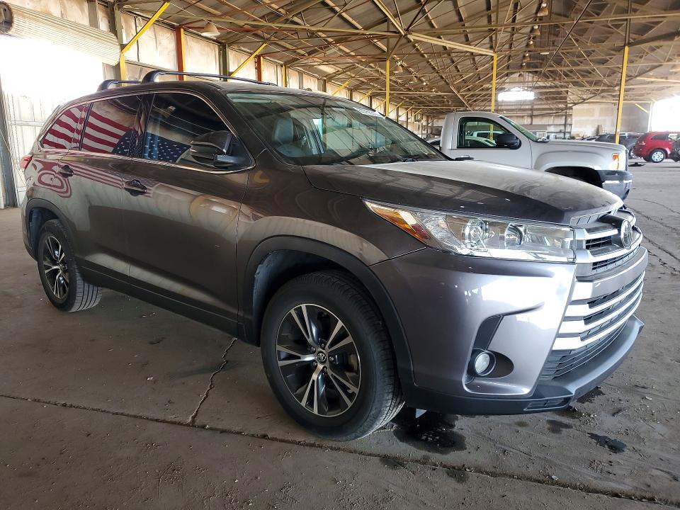2019 Toyota Highlander მანქანა იყიდება აუქციონზე, vin: 5TDZZRFH4KS342291, აუქციონის ნომერი: 55755316