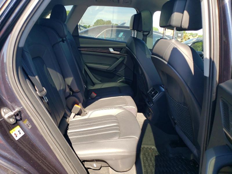 57323746 :رقم المزاد ، WA1BNAFY7J2021067 vin ، 2018 Audi Q5 مزاد بيع