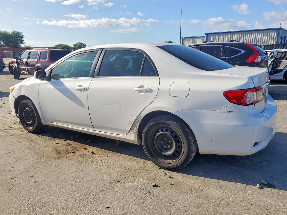 56345776 :رقم المزاد ، 5YFBU4EE7DP158985 vin ، 2013 Toyota Corolla مزاد بيع