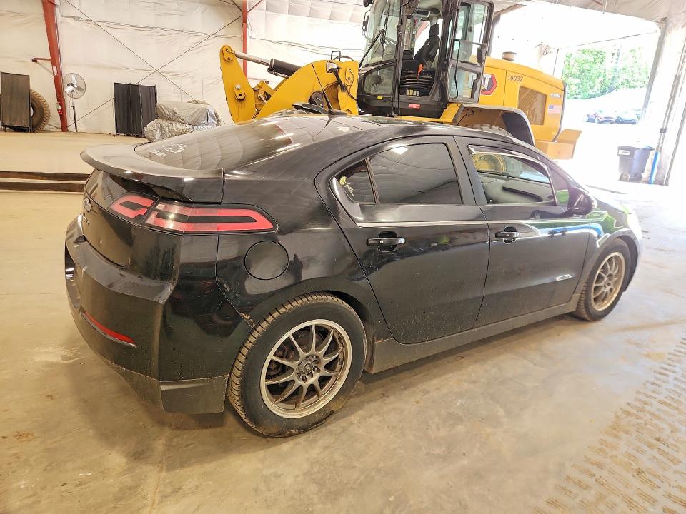 56156486 :رقم المزاد ، 1G1RH6E48DU107450 vin ، 2013 Chevrolet Volt مزاد بيع