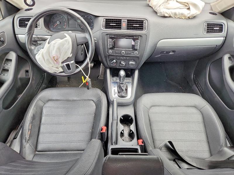 Продажа на аукционе авто 2011 Volkswagen Jetta, vin: 3VWLZ7AJ5BM370585, номер лота: 55813296