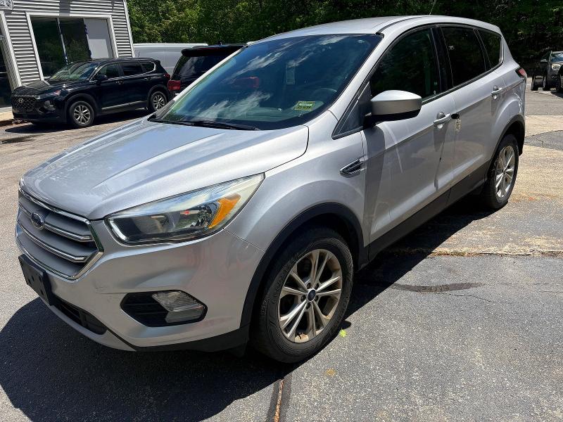 56289946 :رقم المزاد ، 1FMCU9G97HUB66882 vin ، 2017 Ford Escape مزاد بيع