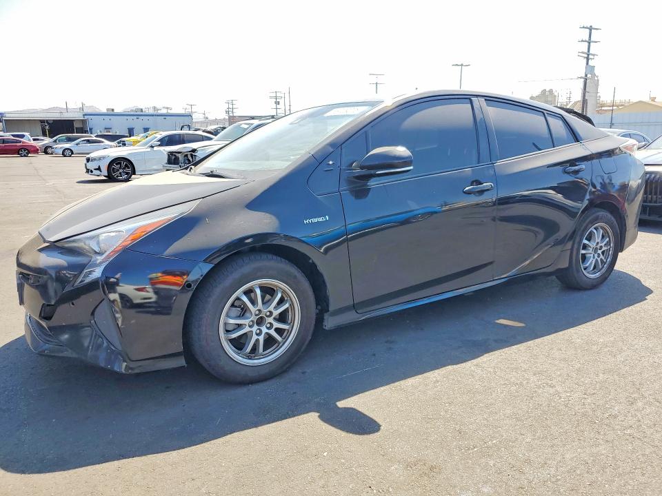 58739206 :رقم المزاد ، JTDKARFU8G3013690 vin ، 2016 Toyt Prius مزاد بيع