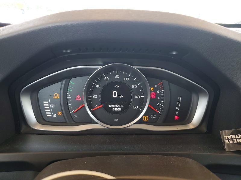 2017 Volvo S60 მანქანა იყიდება აუქციონზე, vin: YV126MFL7H2422731, აუქციონის ნომერი: 57040916