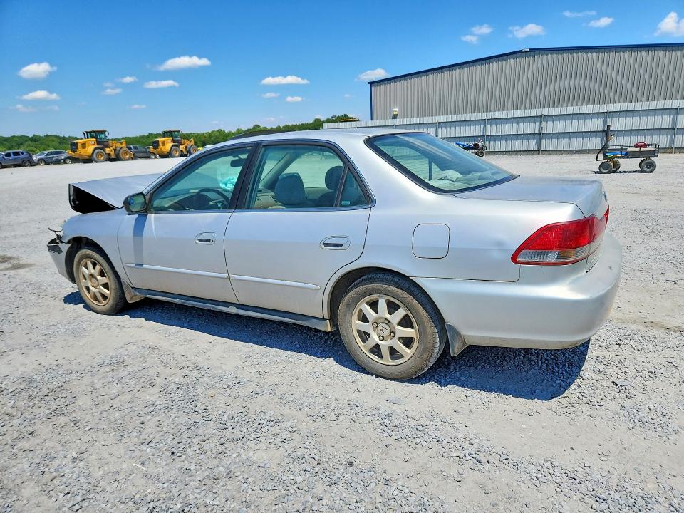 57684766 :رقم المزاد ، 1HGCG56752A119817 vin ، 2002 Honda Accord مزاد بيع