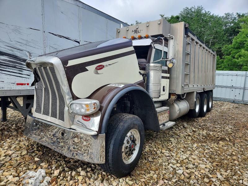 Продаж на аукціоні авто 2021 Peterbilt 389, vin: 1NPXL40X5MD746011, номер лоту: 85976265