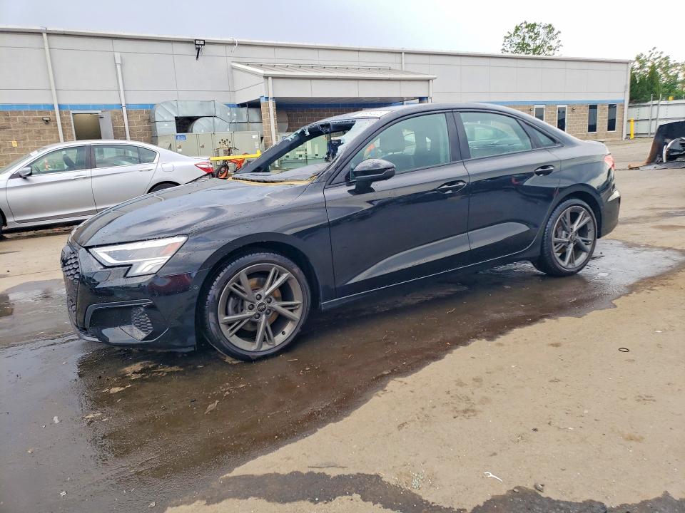2024 Audi A3 მანქანა იყიდება აუქციონზე, vin: WAUHUDGY4RA095919, აუქციონის ნომერი: 56984626