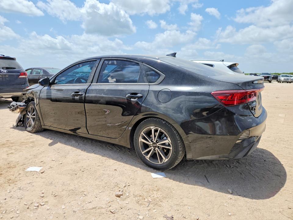 2022 Kia Forte მანქანა იყიდება აუქციონზე, vin: 3KPF24AD6NE461408, აუქციონის ნომერი: 56195606