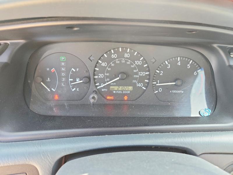 55618196 :رقم المزاد ، 4T1BG22K1YU010387 vin ، 2000 Toyota Camry مزاد بيع