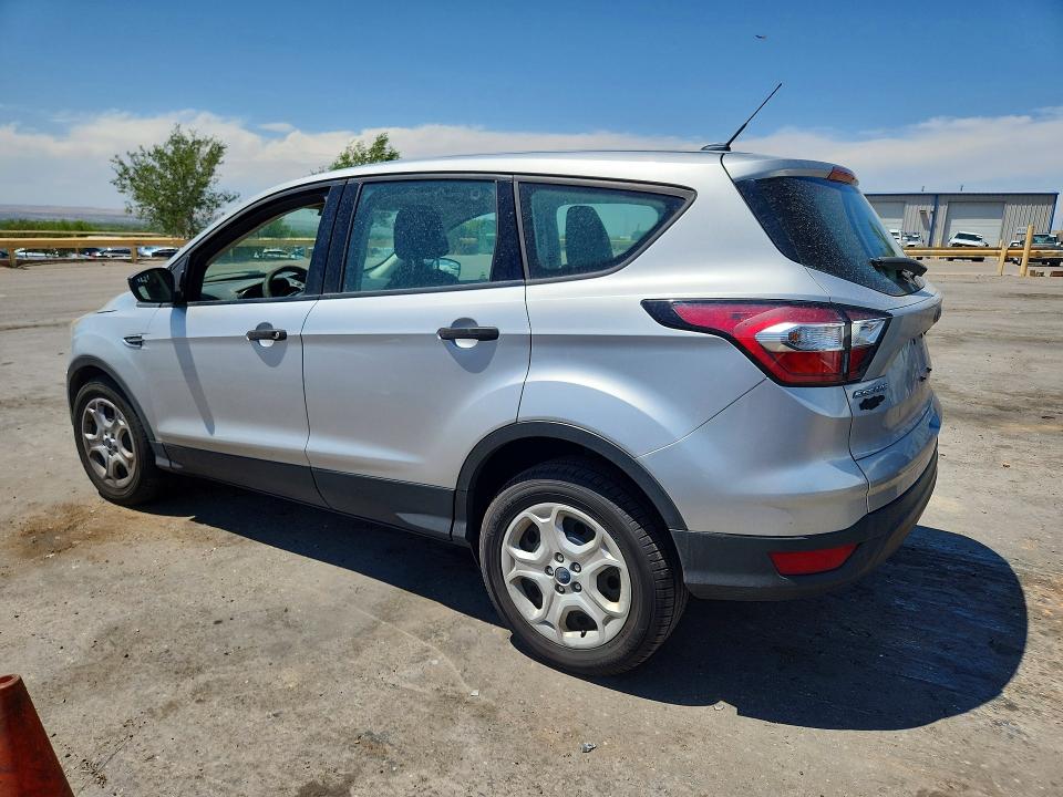 57071846 :رقم المزاد ، 1FMCU0F77HUC60188 vin ، 2017 Ford Escape مزاد بيع