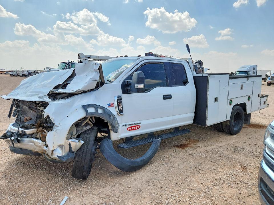 Продажа на аукционе авто 2017 Ford F550, vin: 1FD0X5GT2HEC33218, номер лота: 56782596