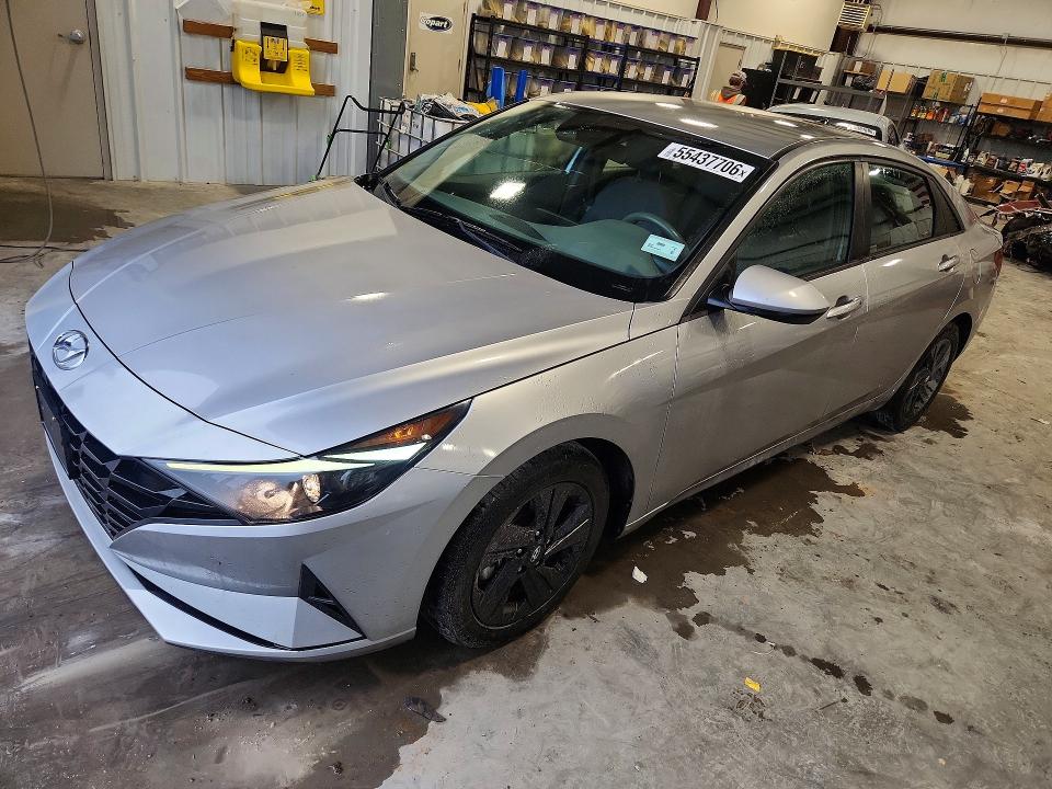 2021 Hyundai Elantra მანქანა იყიდება აუქციონზე, vin: 5NPLM4AG4MH046332, აუქციონის ნომერი: 55437706