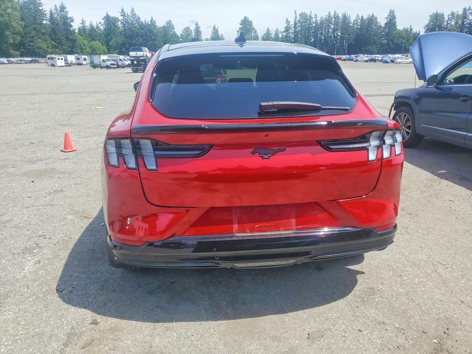 55743346 :رقم المزاد ، 3FMTK3SU7PMA70915 vin ، 2023 Ford Mustang Mach-e مزاد بيع