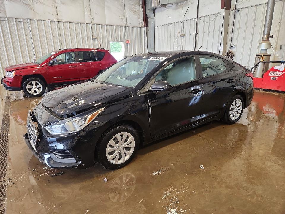 2021 Hyundai Accent მანქანა იყიდება აუქციონზე, vin: 3KPC24A69ME134102, აუქციონის ნომერი: 56085426