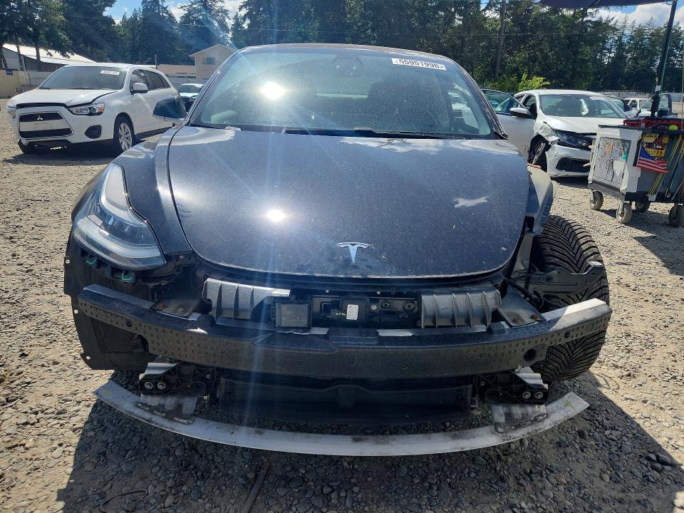 Продажа на аукционе авто 2018 Tesla Model 3, vin: 5YJ3E1EB4JF110843, номер лота: 55951996
