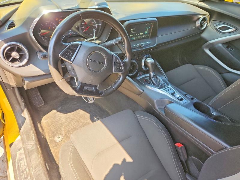 58280626 :رقم المزاد ، 1G1FB3DS0H0153841 vin ، 2017 Chevrolet Camaro مزاد بيع