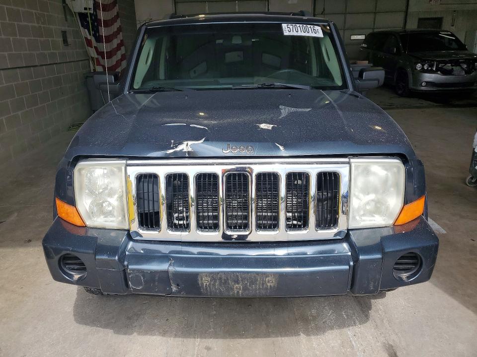 57010016 :رقم المزاد ، 1J8HG48NX8C159200 vin ، 2008 Jeep Commander مزاد بيع
