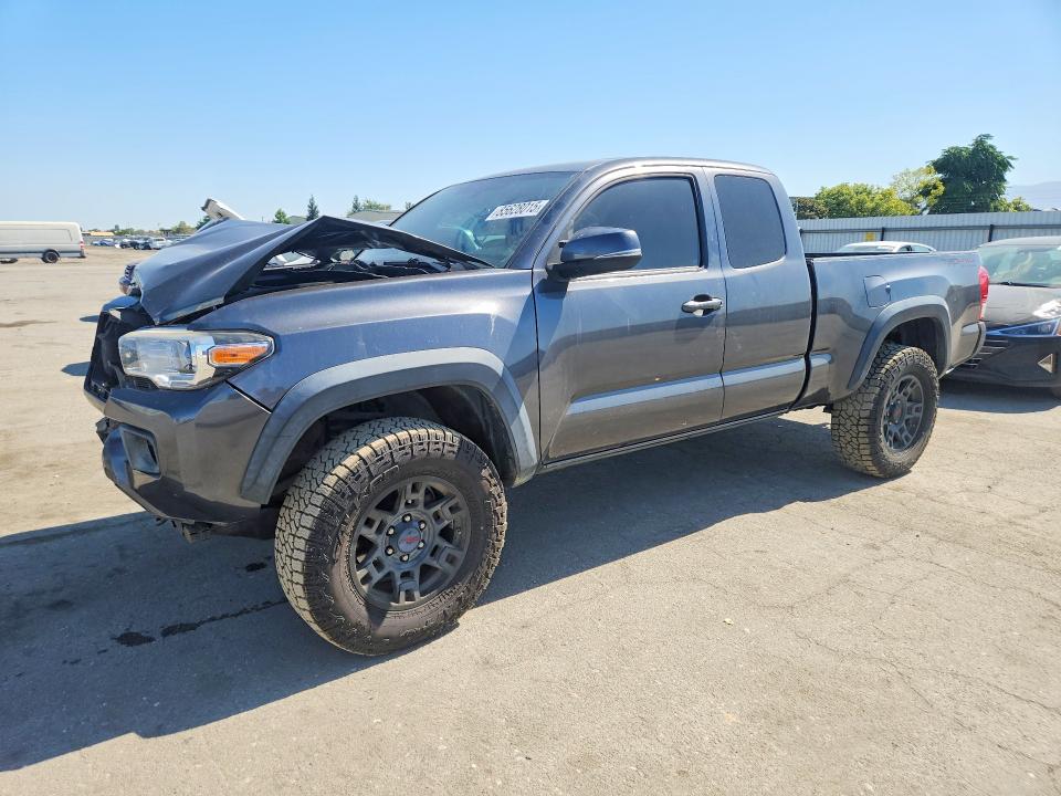 85628015 :رقم المزاد ، 5TFSZ5AN2HX054201 vin ، 2017 Toyota Tacoma مزاد بيع