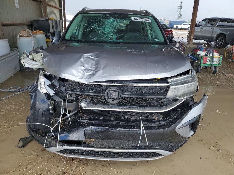 56506796 :رقم المزاد ، 3VVSX7B21RM018675 vin ، 2024 Volkswagen Taos مزاد بيع