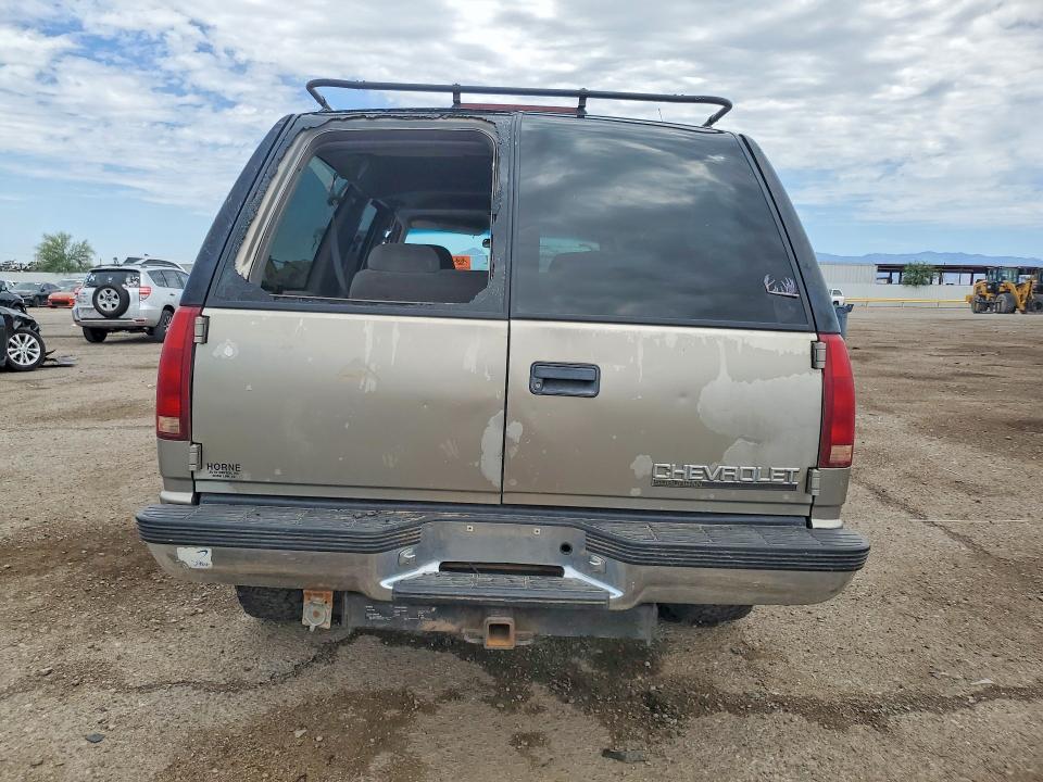 Продажа на аукционе авто 1999 Chevrolet Suburban, vin: 3GNFK16R9XG232416, номер лота: 57262366
