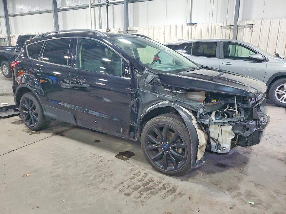 58301846 :رقم المزاد ، 1FMCU9GD2KUA54681 vin ، 2019 Ford Escape مزاد بيع