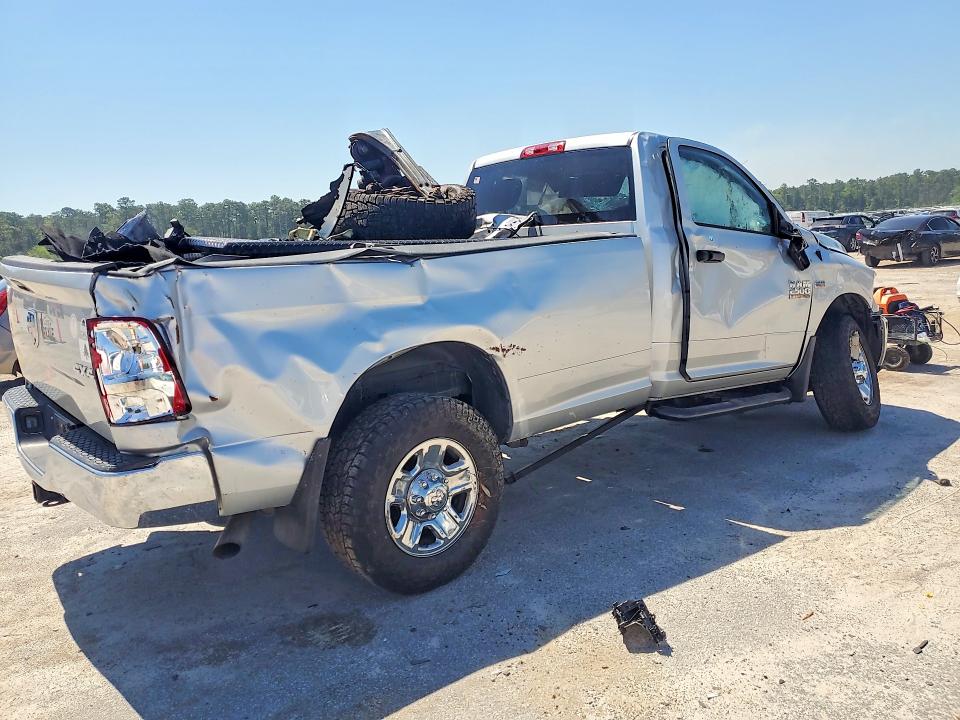 56063516 :رقم المزاد ، 3C6MR5AJ5JG221321 vin ، 2018 Ram 2500 مزاد بيع