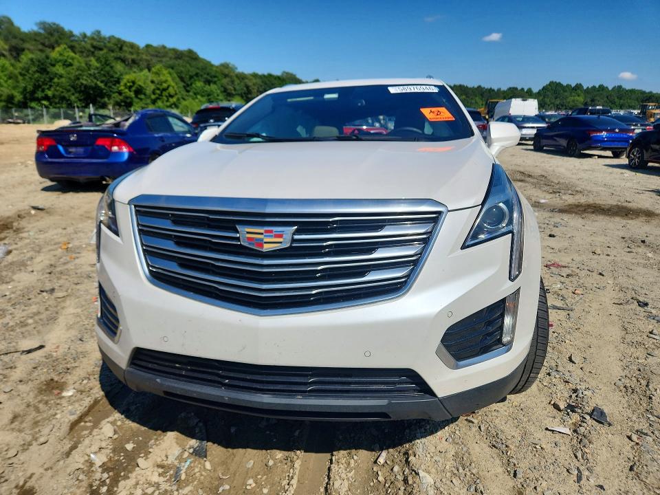 58976946 :رقم المزاد ، 1GYKNBRS5HZ293373 vin ، 2017 Cadillac Xt5 مزاد بيع