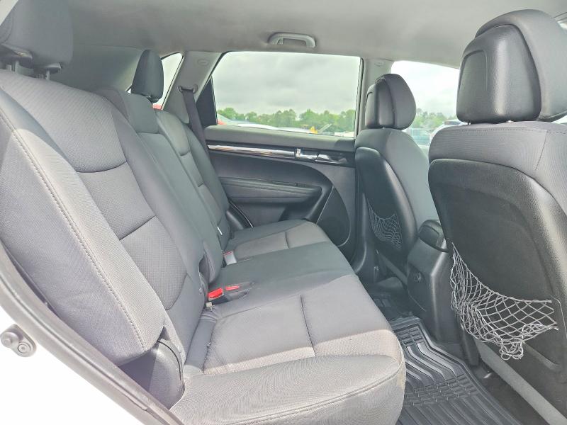 55968736 :رقم المزاد ، 5XYKT4A2XCG242607 vin ، 2012 Kia Sorento مزاد بيع