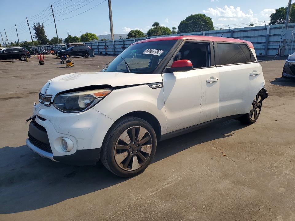 57087586 :رقم المزاد ، KNDJP3A53H7465869 vin ، 2017 Kia Soul مزاد بيع