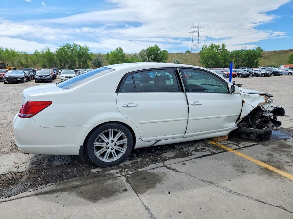 2008 Toyota Avalon მანქანა იყიდება აუქციონზე, vin: 4T1BK36B18U318576, აუქციონის ნომერი: 55844356