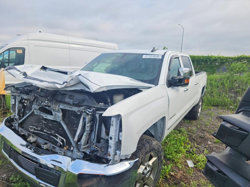 Продаж на аукціоні авто 2015 Chevrolet Silverado, vin: 1GC1KWEY7JF131490, номер лоту: 57324836