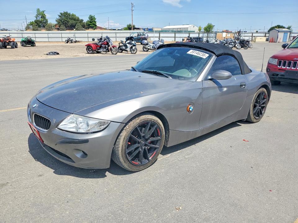 59146236 :رقم المزاد ، 4USBT33574LS52965 vin ، 2004 Bmw Z4 مزاد بيع