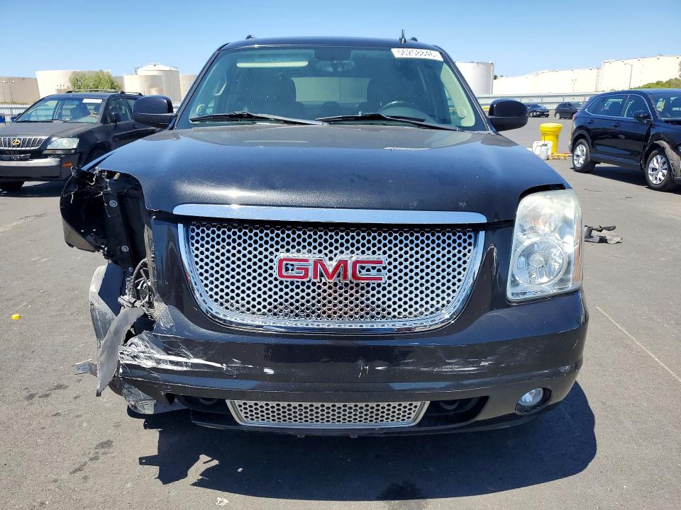 56258846 :رقم المزاد ، 1GKS1MEF3BR226255 vin ، 2011 Gmc Yukon Xl مزاد بيع