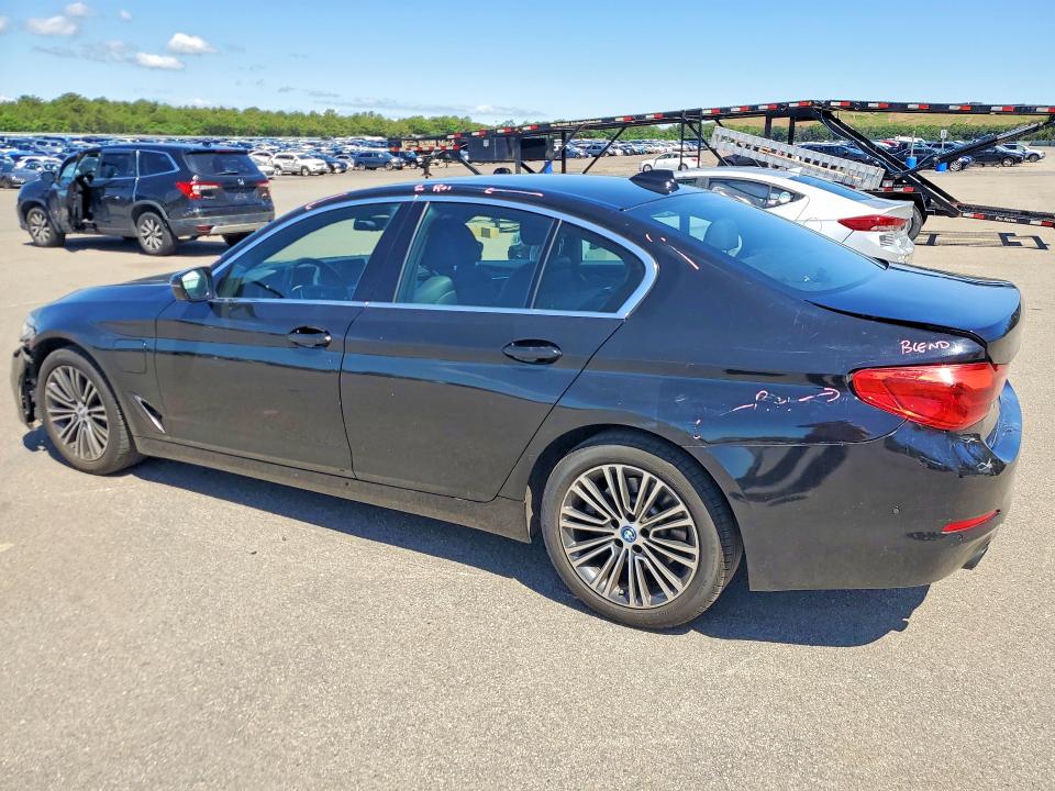 57232136 :رقم المزاد ، WBAJA9C58KB388466 vin ، 2019 Bmw 530e مزاد بيع