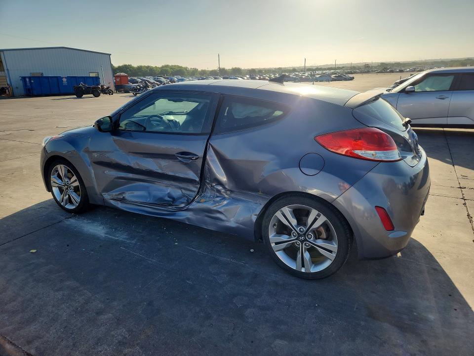 Продаж на аукціоні авто 2017 Hyundai Veloster, vin: KMHTC6AD1HU314443, номер лоту: 57902356