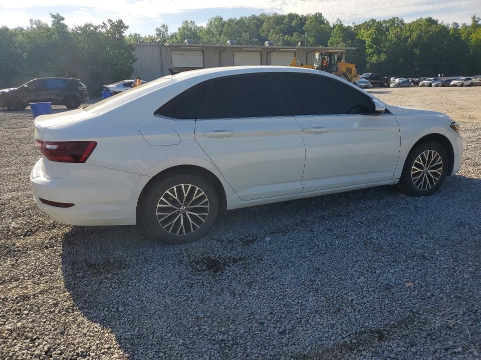 56136506 :رقم المزاد ، 3VWC57BU3MM082278 vin ، 2021 Volkswagen Jetta مزاد بيع