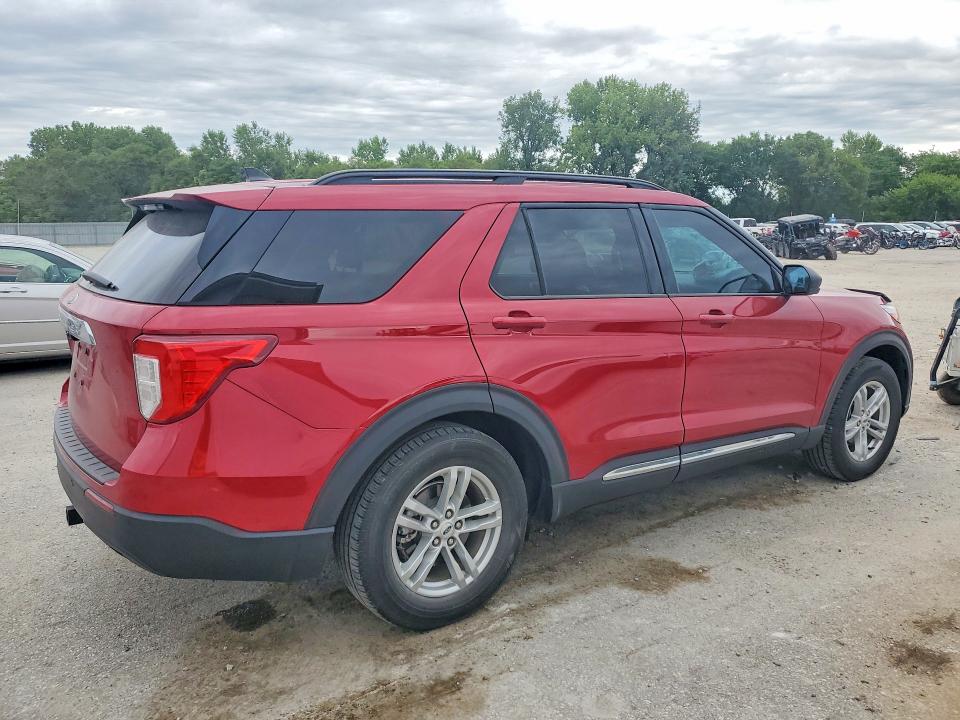 Продажа на аукционе авто 2022 Ford Explorer, vin: 1FMSK7DH3NGB61562, номер лота: 58822916