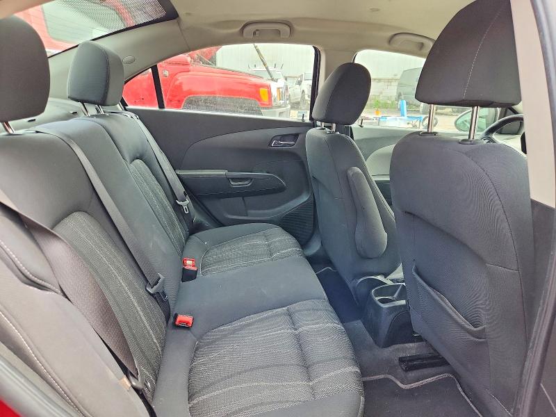 56351656 :رقم المزاد ، 1G1JD5SG1J4134342 vin ، 2018 Chevrolet Sonic مزاد بيع