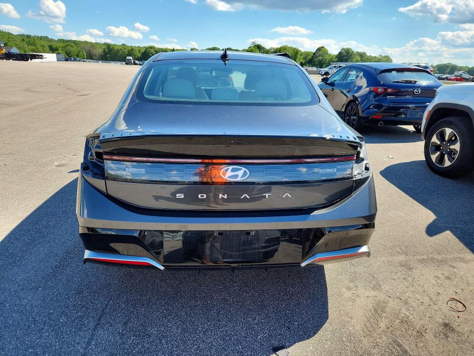 Продажа на аукционе авто 2024 Hyundai Sonata, vin: KMHL64JA9RA411863, номер лота: 58744006