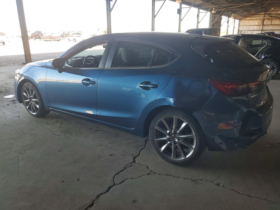 Продаж на аукціоні авто 2018 Mazda 3, vin: 3MZBN1M32JM202225, номер лоту: 56698886