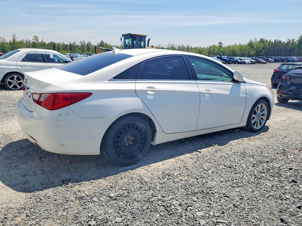 56962416 :رقم المزاد ، 5NPEC4AC0DH633054 vin ، 2013 Hyundai Sonata مزاد بيع