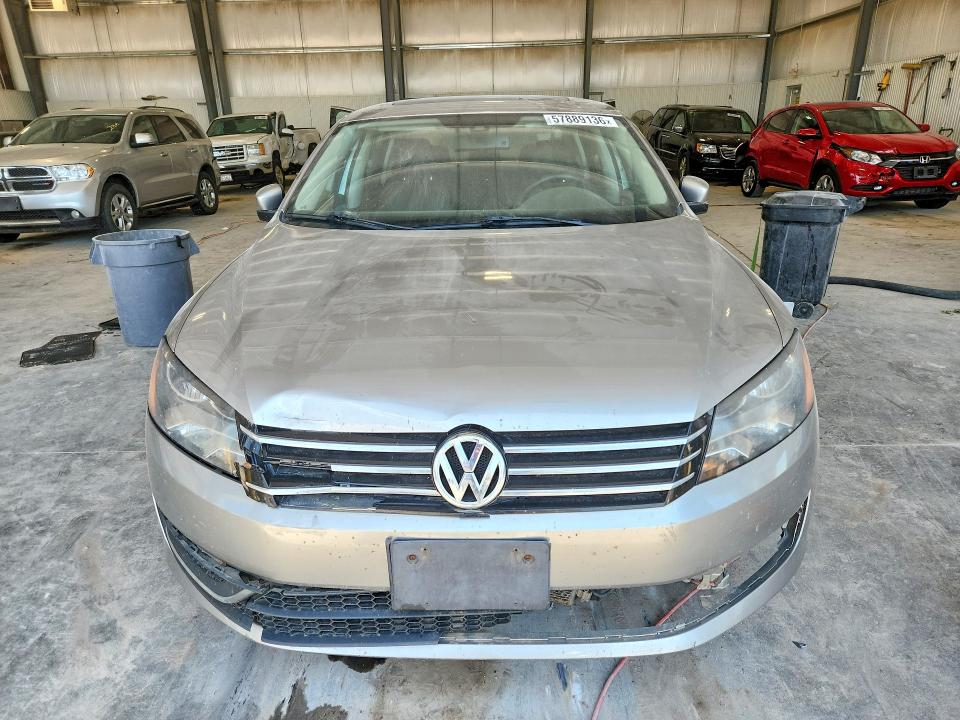 Продажа на аукционе авто 2013 Volkswagen Passat, vin: 1VWBP7A3XDC111131, номер лота: 57889136