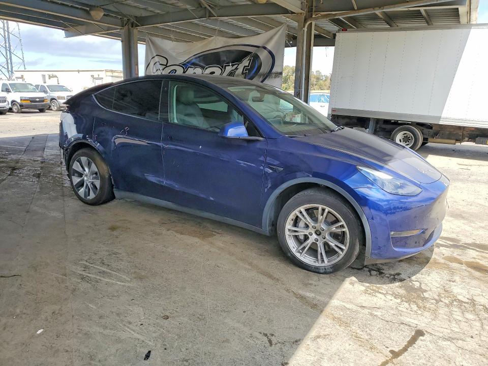 Продажа на аукционе авто 2022 Tesla Model Y, vin: 7SAYGAEE9NF559390, номер лота: 58909856