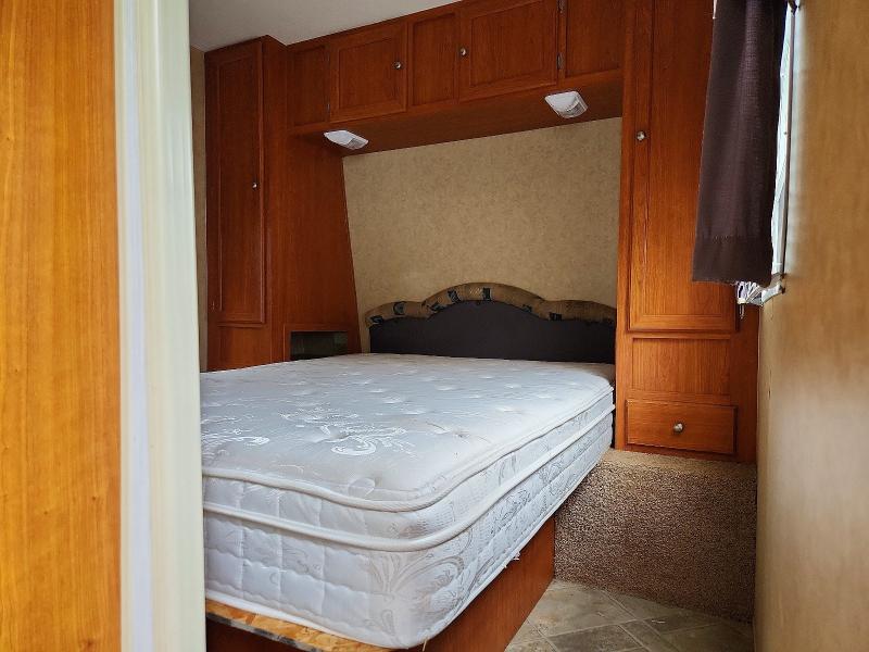 Продажа на аукционе авто 2009 R-vision Trailers, vin: 4WYT63M2491751169, номер лота: 55931236