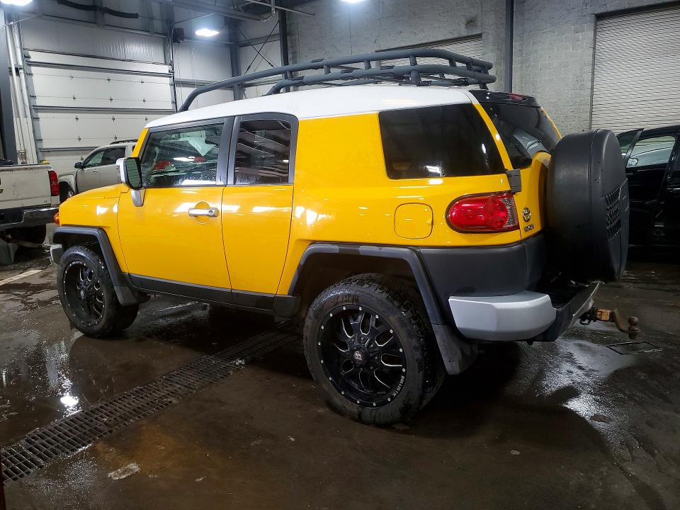 2007 Toyota Fj Cruiser მანქანა იყიდება აუქციონზე, vin: JTEBU11F070018431, აუქციონის ნომერი: 59309456