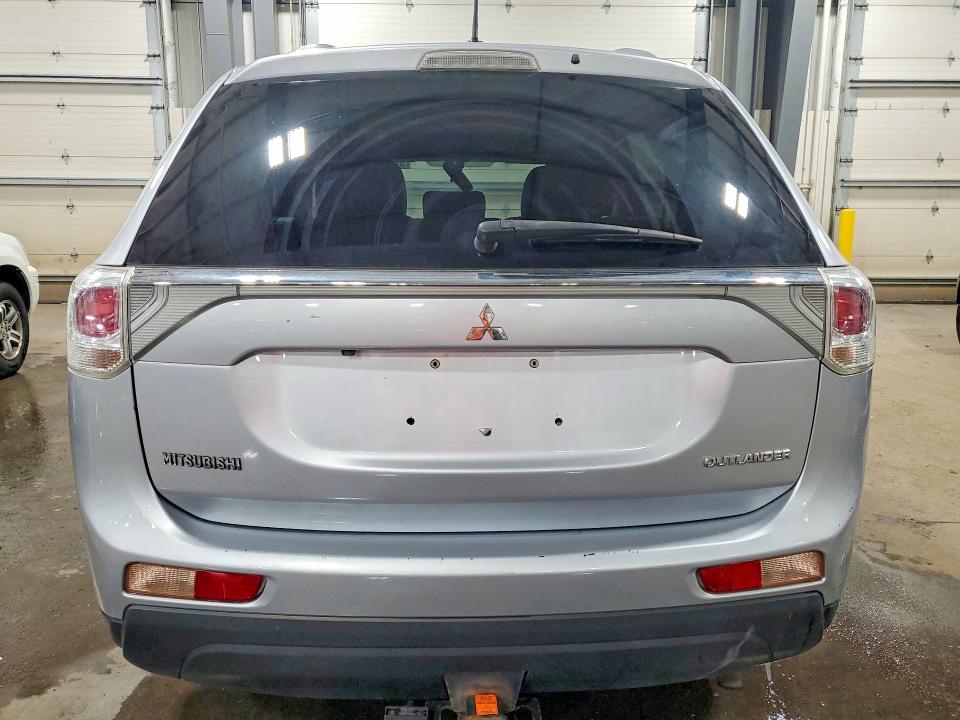 Продажа на аукционе авто 2014 Mitsubishi Outlander, vin: JA4AD3A3XEZ020188, номер лота: 56793096