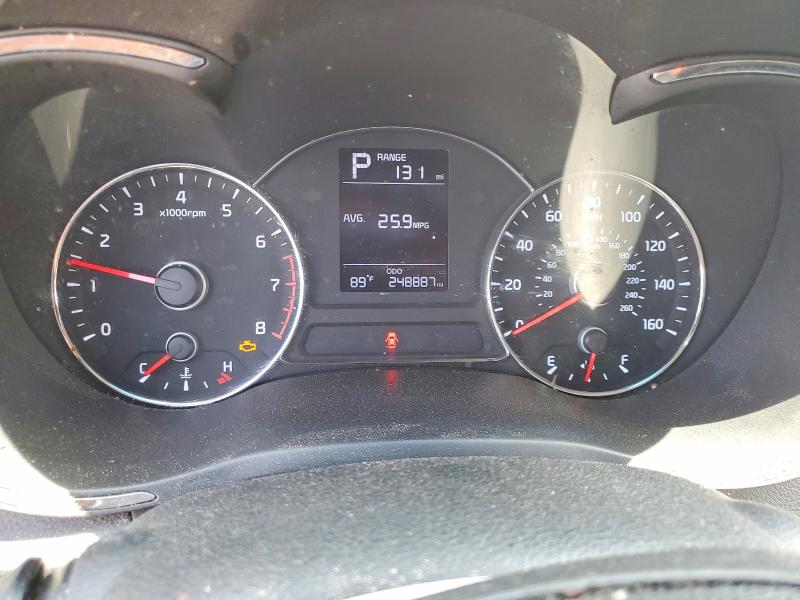 54833296 :رقم المزاد ، 3KPFK4A76HE097196 vin ، 2017 Kia Forte مزاد بيع